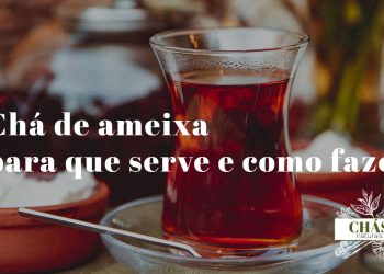 chá de ameixa benefícios — chávena com chá de ameixa seca