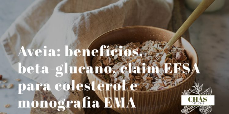 aveia benefícios — flocos de aveia Avena sativa em tigela com beta-glucano para o colesterol aprovado pela EFSA